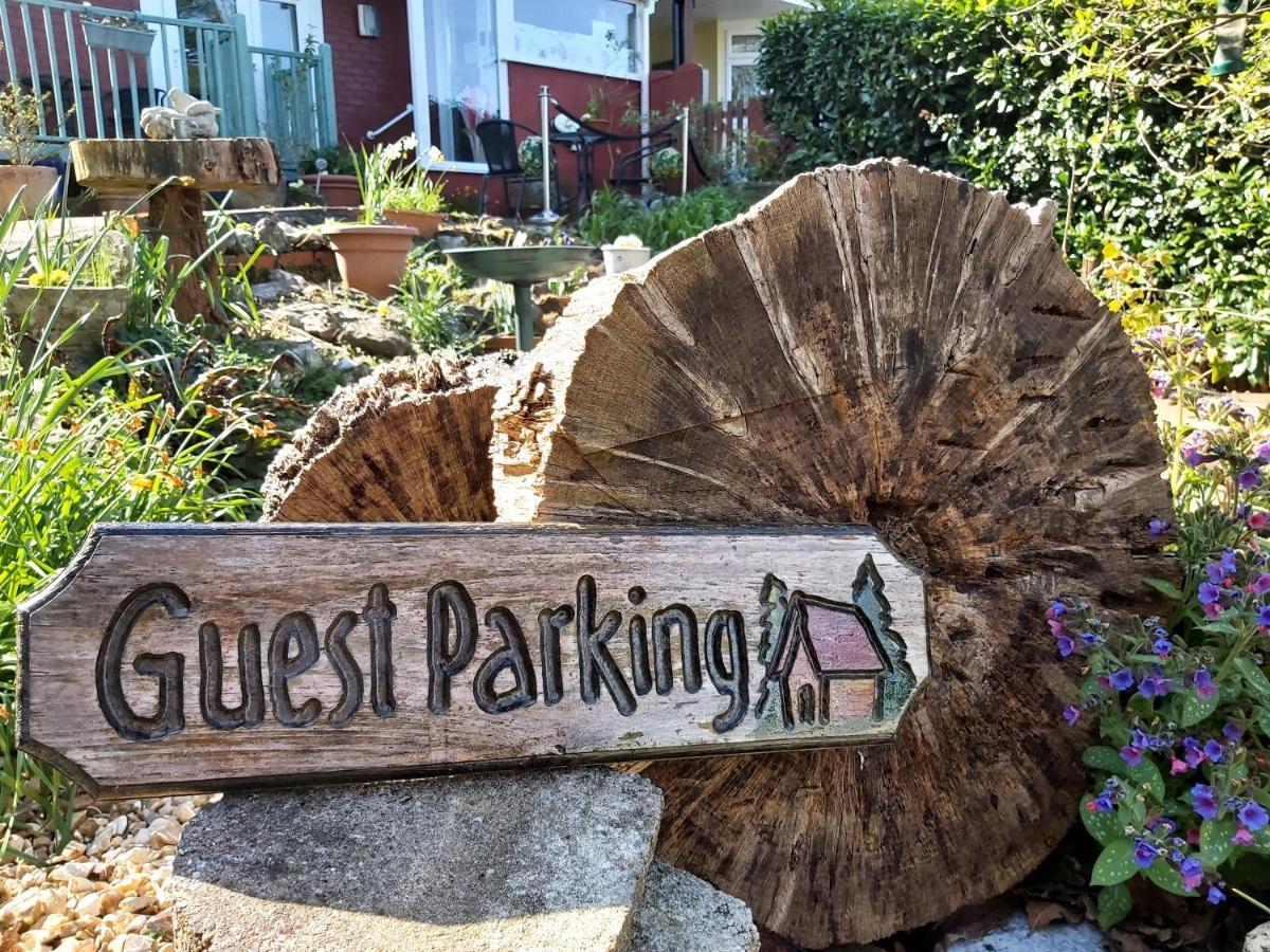 Stunning Countryside Views & Private Balcony! Cozy Room, 3 Miles To Lyme Regis - Free Parking & Wifi แอ็กซ์มินสเตอร์ ภายนอก รูปภาพ