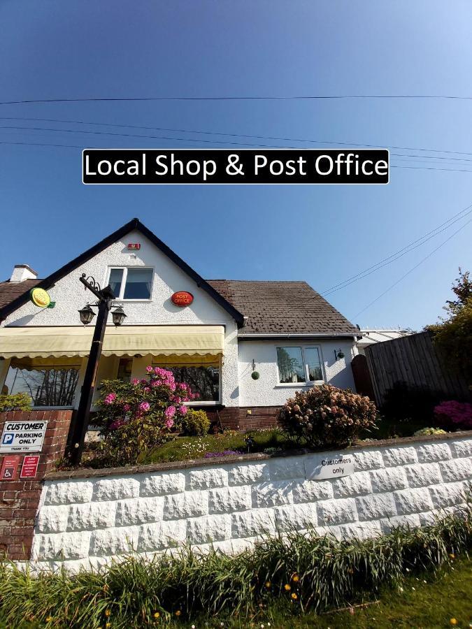Stunning Countryside Views & Private Balcony! Cozy Room, 3 Miles To Lyme Regis - Free Parking & Wifi แอ็กซ์มินสเตอร์ ภายนอก รูปภาพ